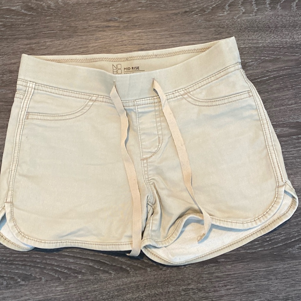 No boundaries tan shorts